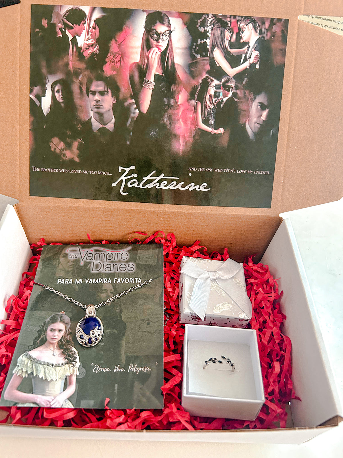 Box Katherine Pierce