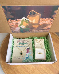 Box Princesa y el sapo M (Tiana) collar + anillo
