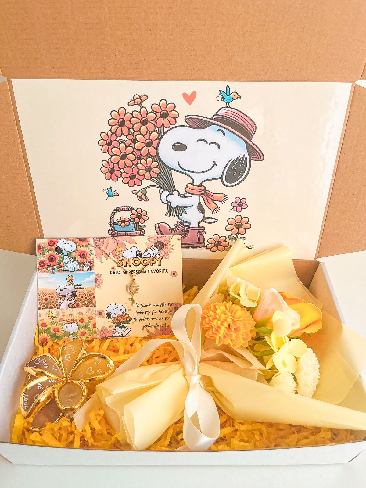Box Flores Amarillas Snoopy xl (Ramo + Collar +pinche)