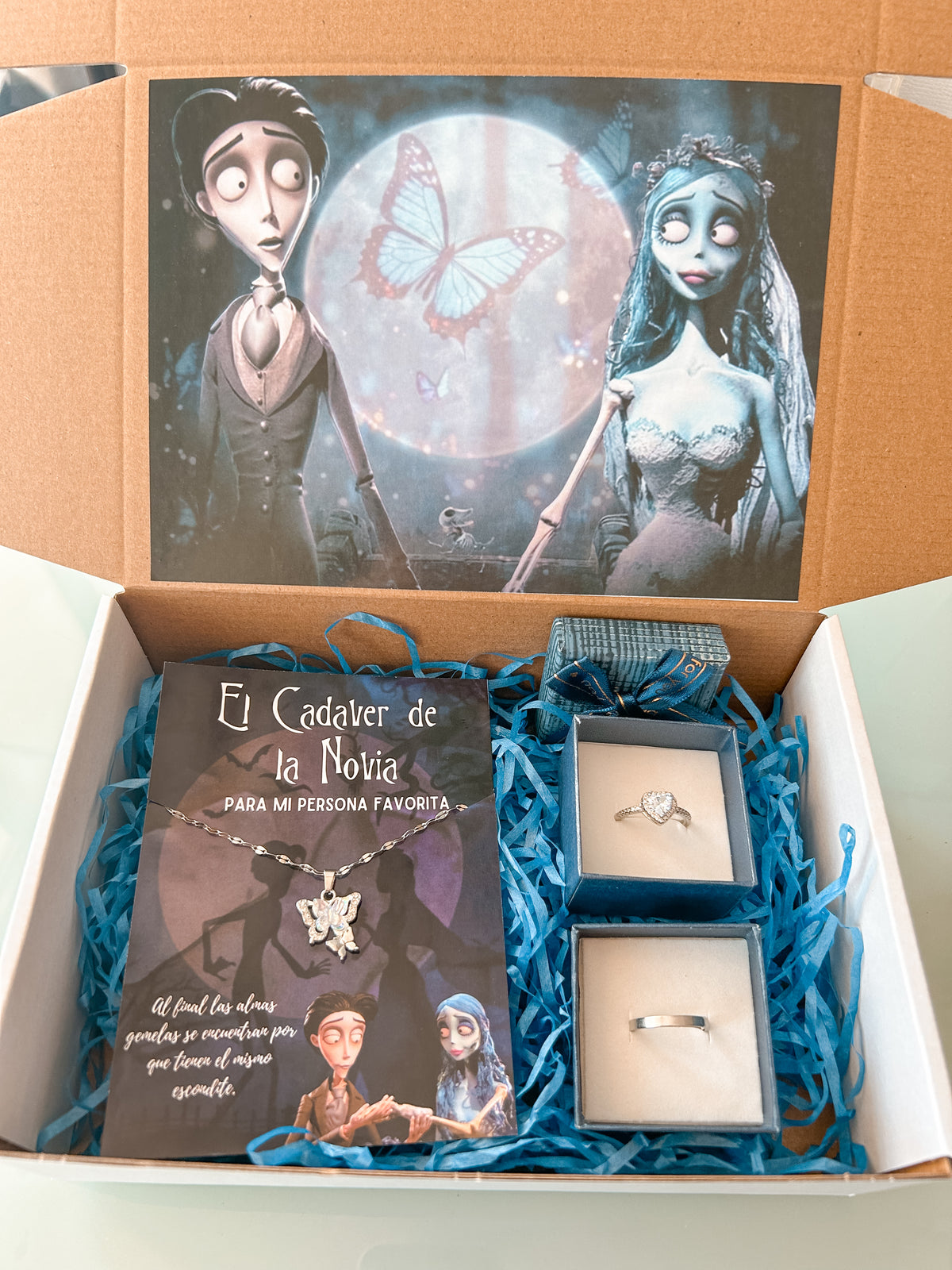 Box Cadáver de la novia (Collar + 2 anillos )