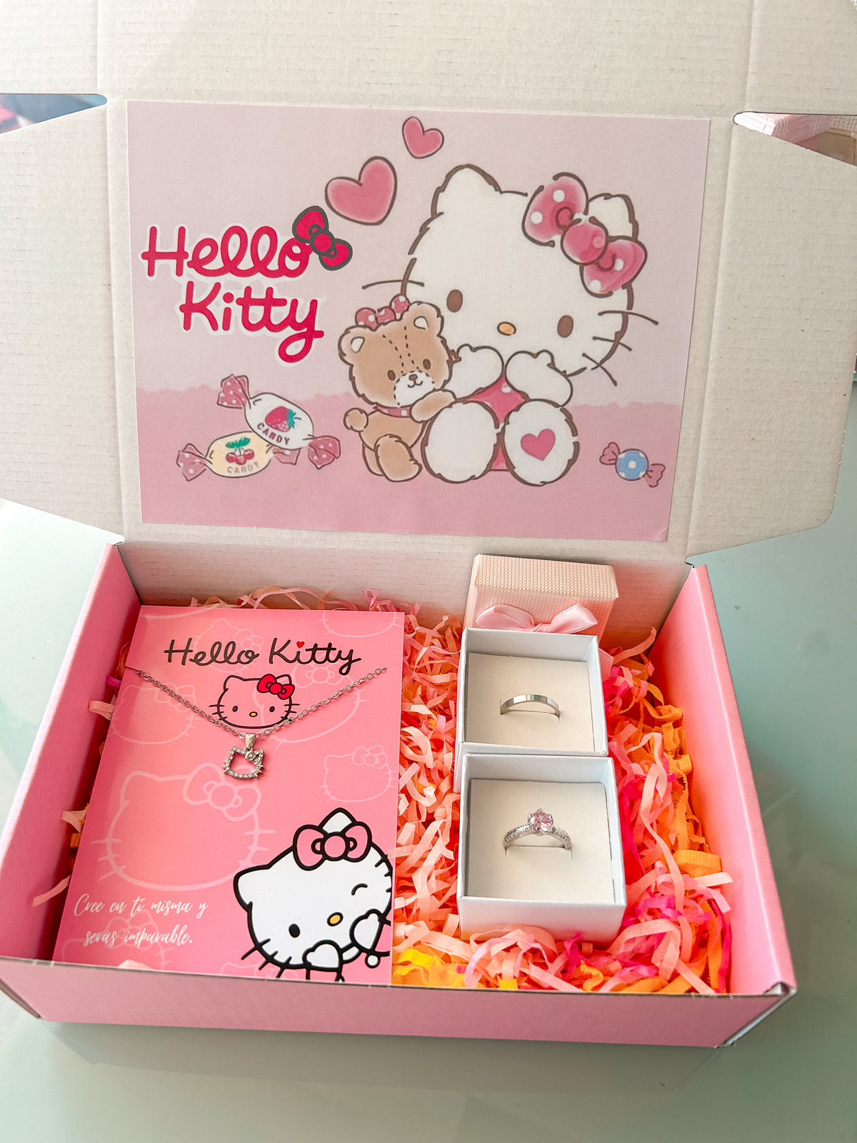 Box Hello Kitty L